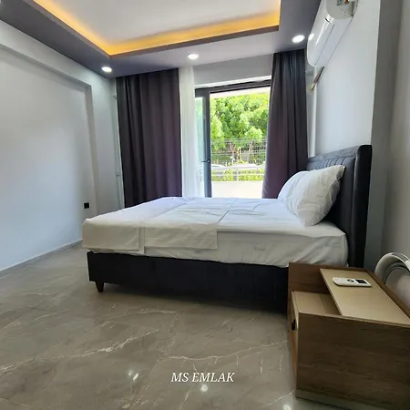 Blue Hause A4